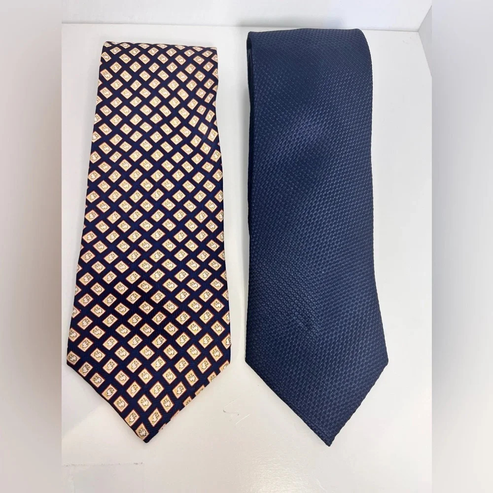The tie bar, solid light set of‎ 2,   100% silk ties